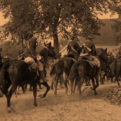 De cavalerie tijdens de eerste oorlogsdagen