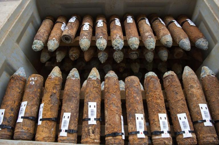 Actuellement, 582 bombes ont été trouvées.
